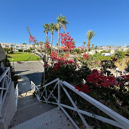 Horizon Bliss At Coral Bay Apartamento Peyia Exterior foto
